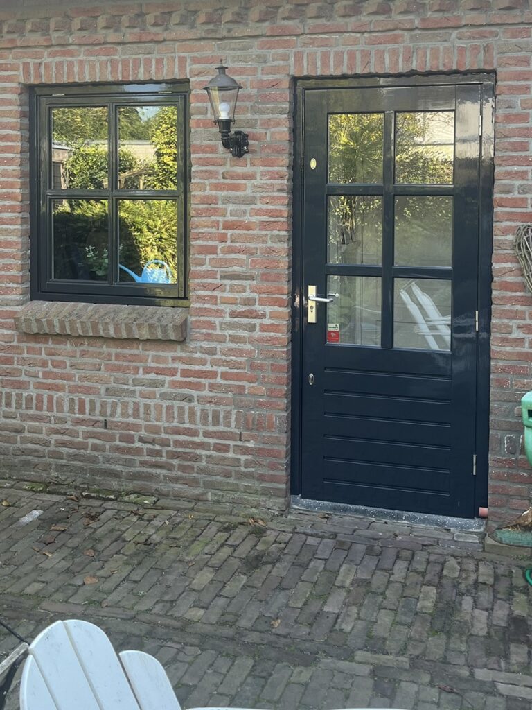 Voordeur met raam