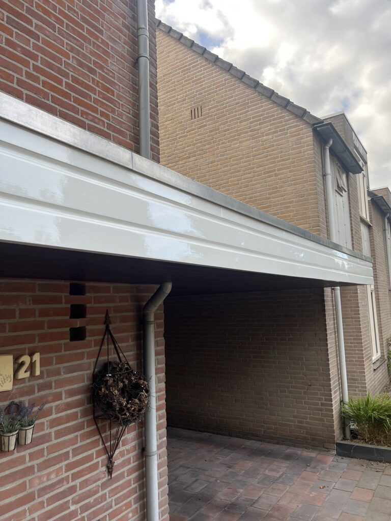 Witte gevel